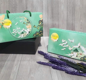 Hộp Bánh Trung Thu 13